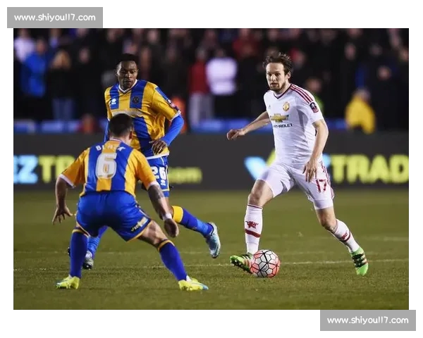 高清足球赛事直播APP下载指南畅享全球赛场精彩即时比分数据分析权威解说 - 副本 (72) - 副本 - 副本 - 副本 - 副本